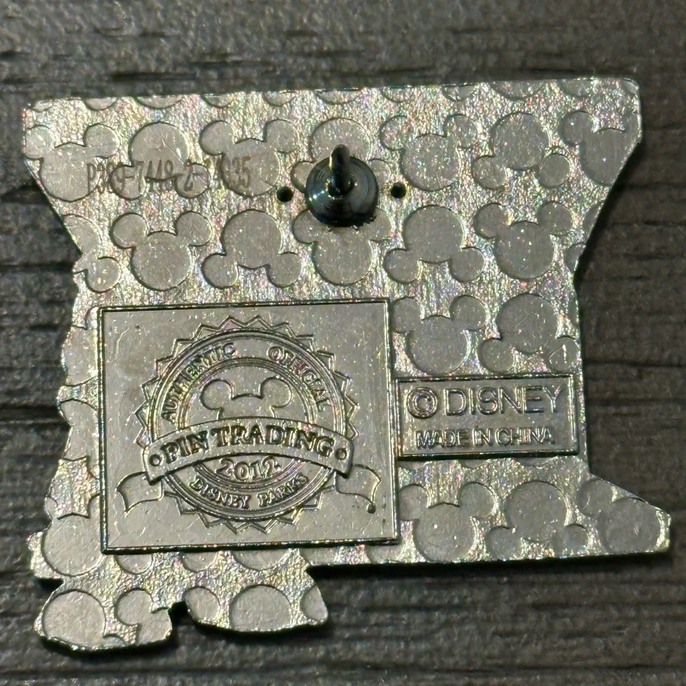 Disney Parks- Beauty and the Beast- New Fantasyland- 10 Pin Set WDW Mystery Set - Picture 14 of 16